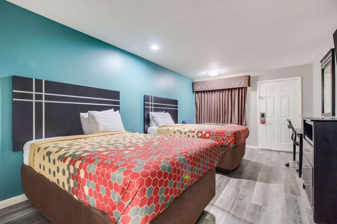 Econo Lodge Houston Brookhollow Exterior foto