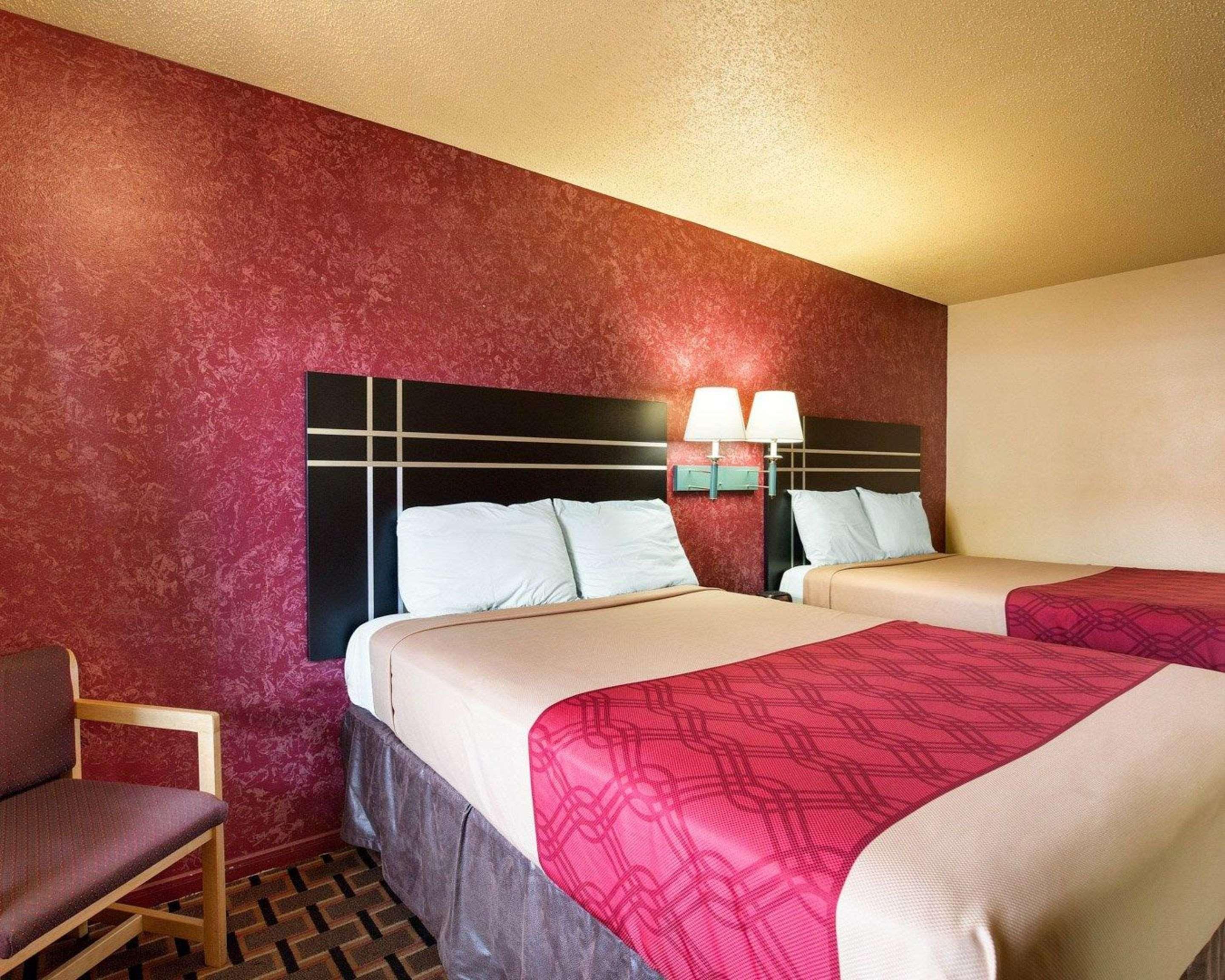 Econo Lodge Houston Brookhollow Exterior foto