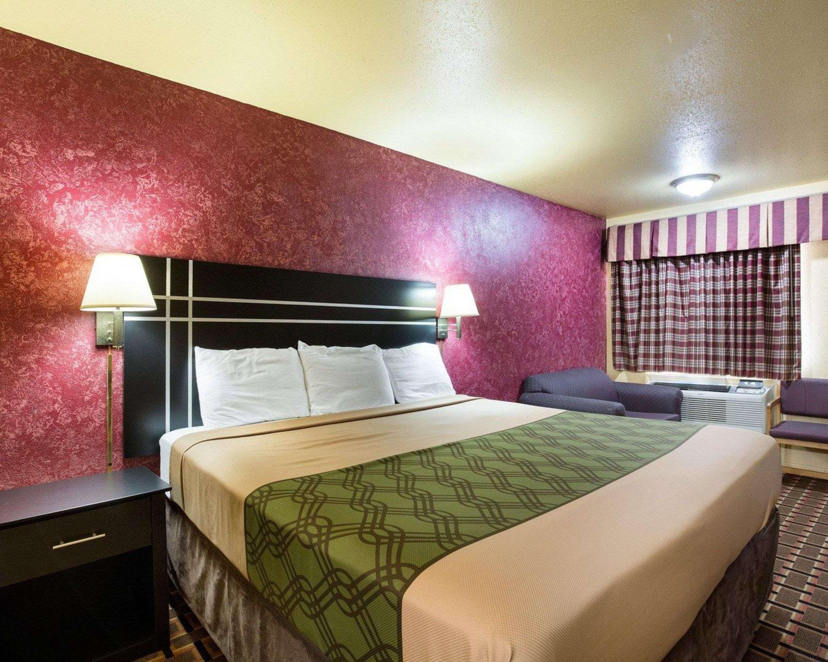 Econo Lodge Houston Brookhollow Exterior foto